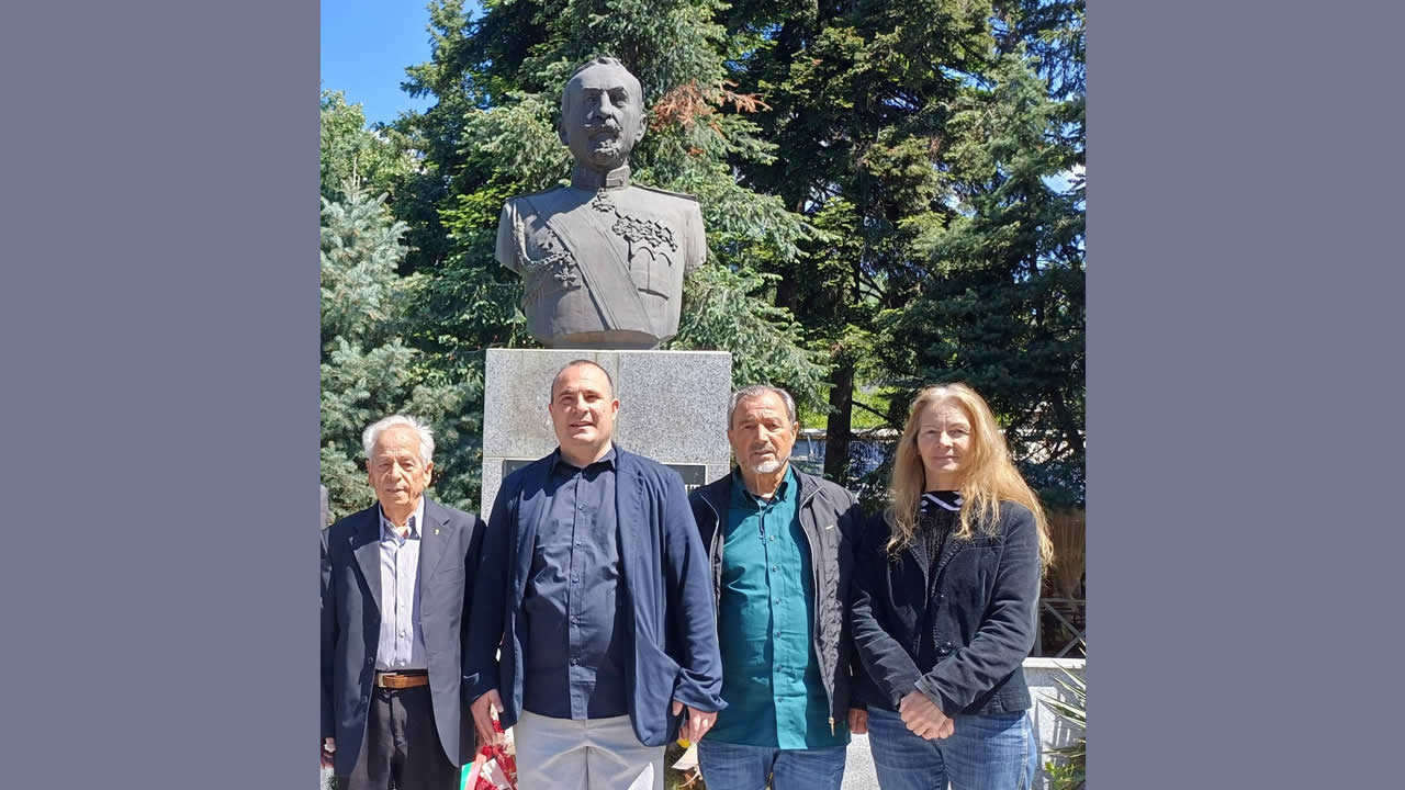 Отбелязахме 158 години от рождението на ген. Владимир Вазов